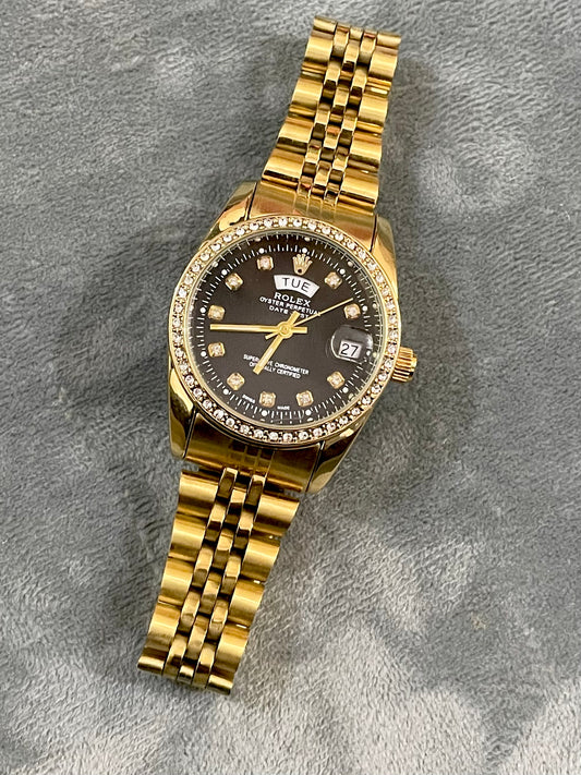 ✨Perpetual Crystal Studded Black Dial Rlx Gold Watch ✨