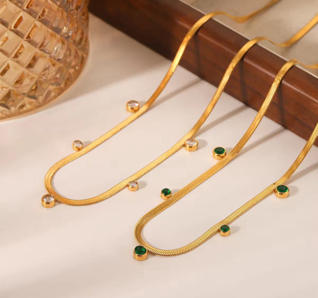 ✨Exquisite Stainless steel Gold Snake Chain Gemstone Necklace ✨.