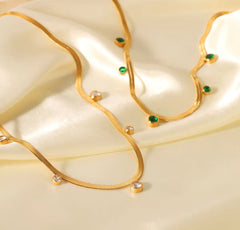 ✨Exquisite Stainless steel Gold Snake Chain Gemstone Necklace ✨.