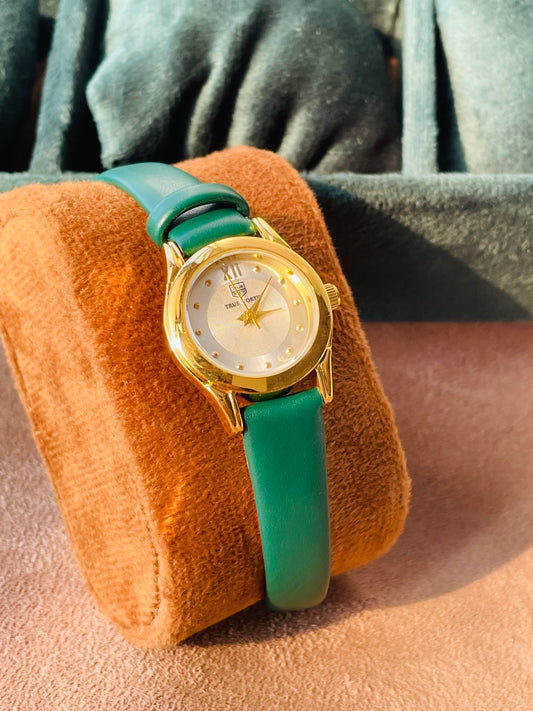 ✨ Emerald Gold Leather True Worth Watch ✨