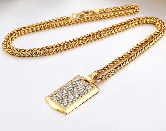 ✨Stainless steel Gold zircon Studded  Pendant ✨