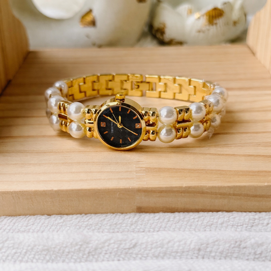 ✨Exquisite Gold Pearl Black Dial True Worth Chain Watch ✨