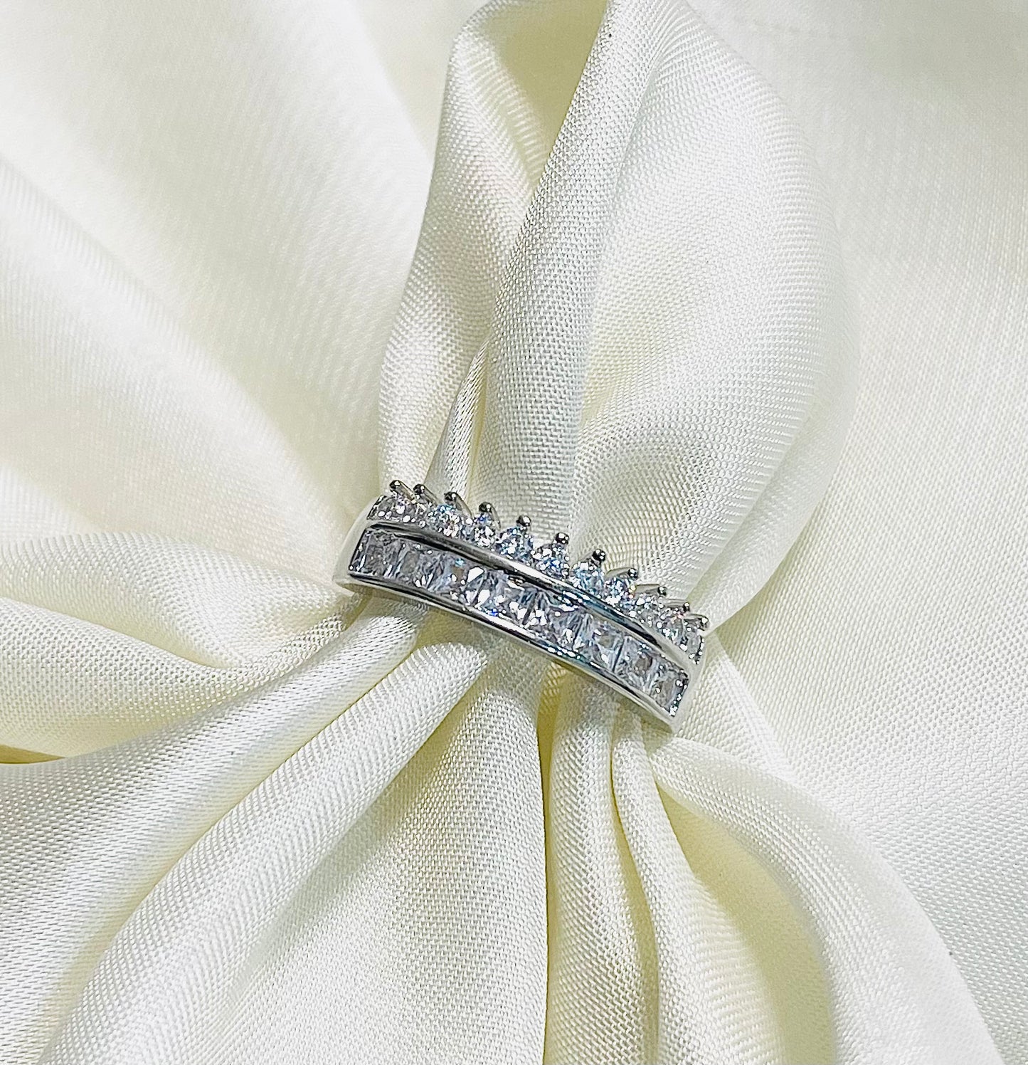 ✨ Crystal Layer Adjustable Ring ✨