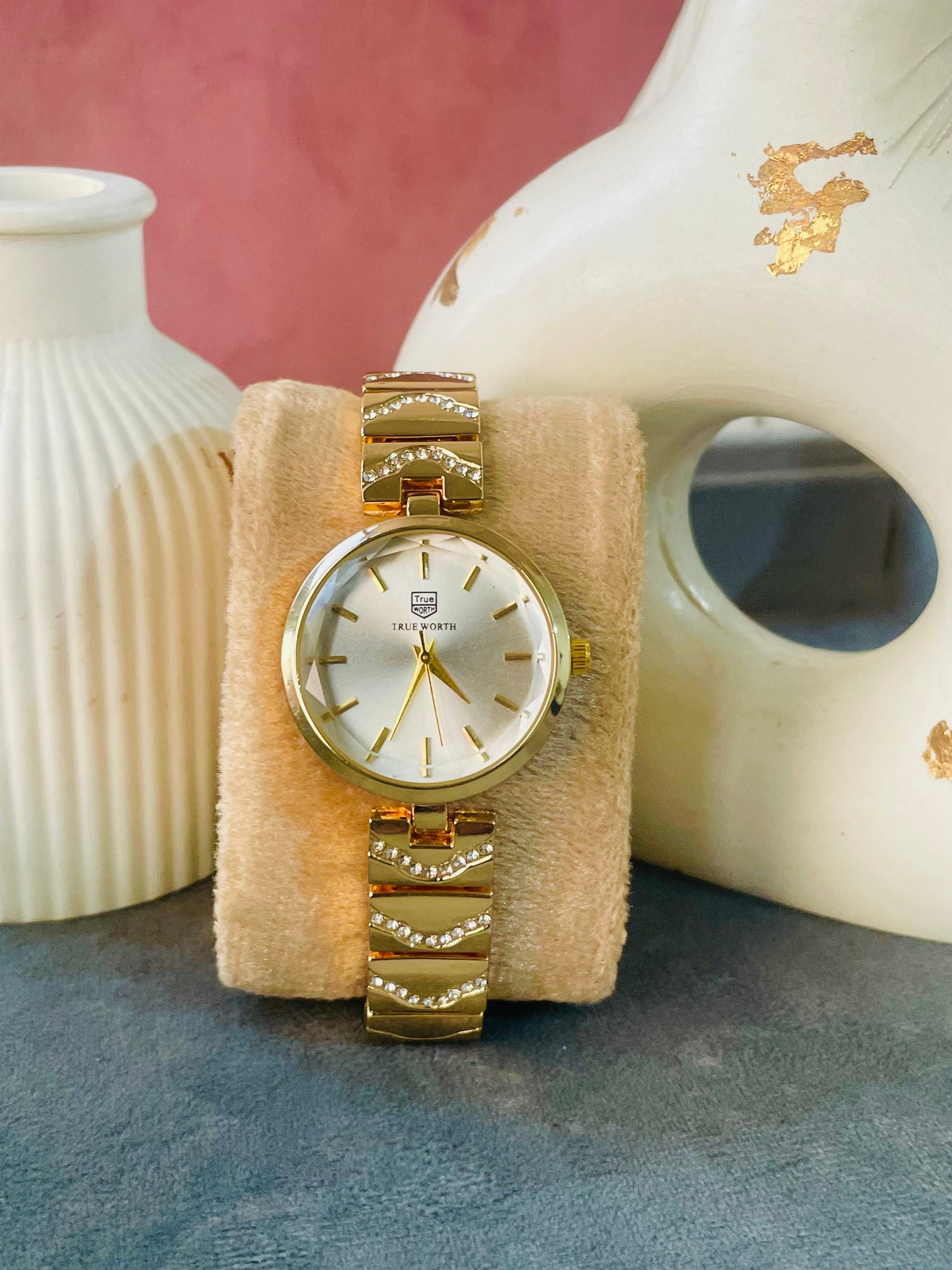 ✨Exquisite Crystal studded White Dial Gold True Worth Watch ✨