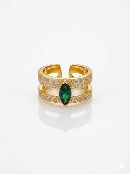 ✨ Diamante Emerald crystal adjustable gold ring✨