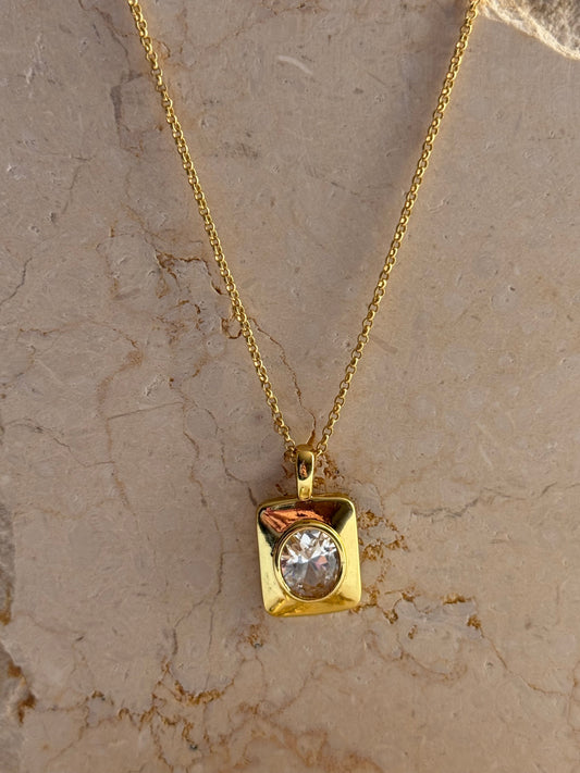 ✨Exclusive Stainless steel Gold White Bar Beaded Chain Pendant ✨