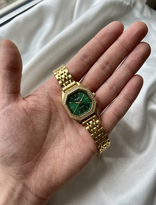 ✨Exquisite stainless steel Emerald dial zirconia studded jubilee watch✨