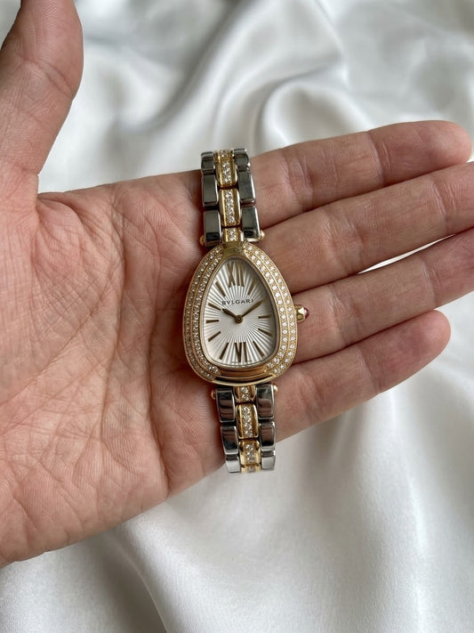 ✨Exquisite Gold stainless steel white dial bvlg Watch✨
