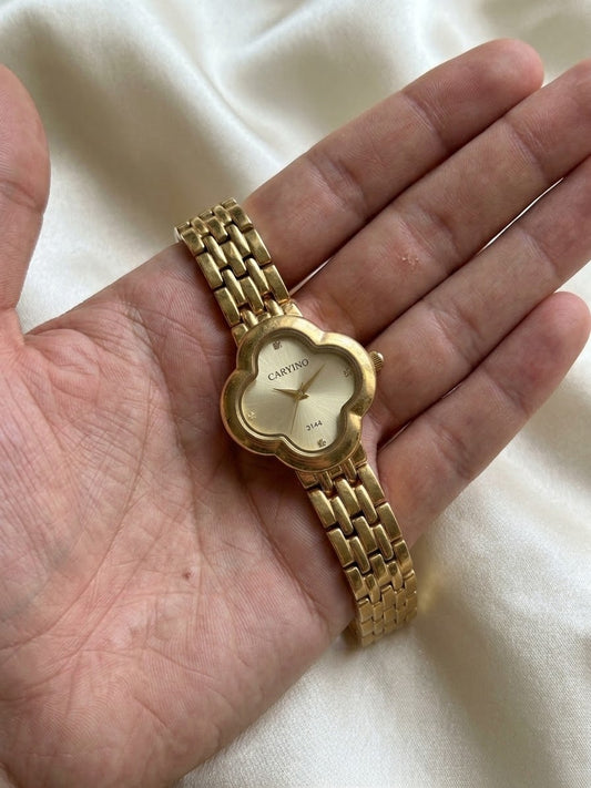 ✨Clovie Watch Golden dial Gold metallic Strap Watch✨