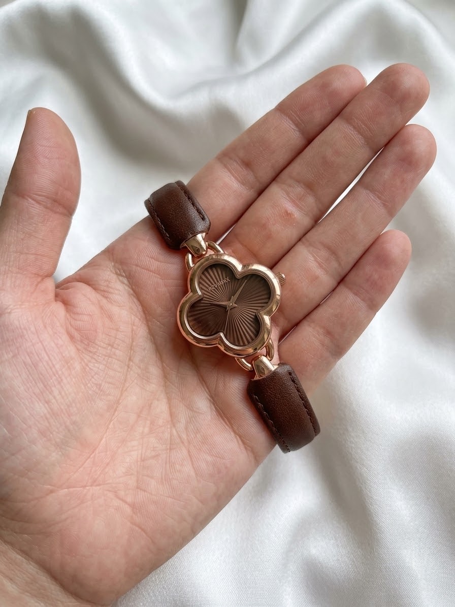 Clovie Watch Brown Leather Strap