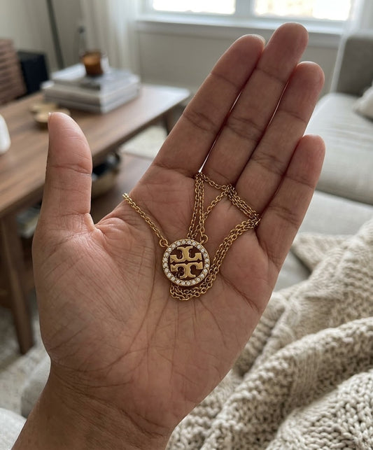 ✨Stainless steel Diamantés Gold Tory B pendant✨