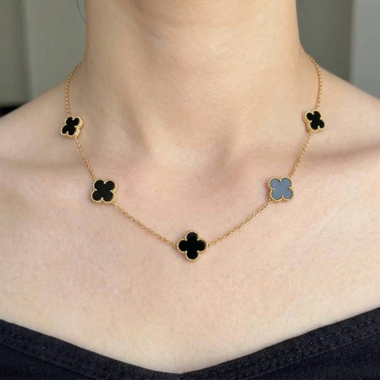 ✨Stainless steel Gold Lux Black Motif clovie  Necklace pendant ✨