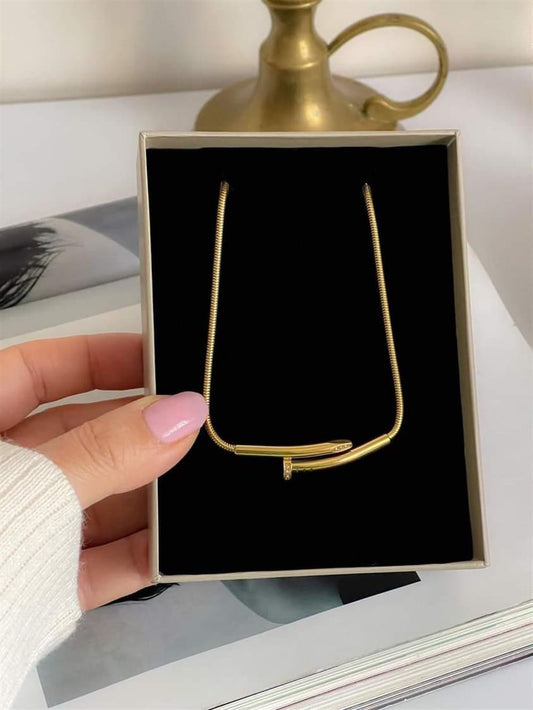 ✨Exclusive Gold Crystal Nail Pendant ✨