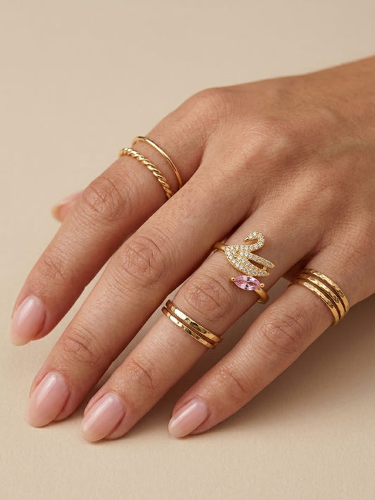 ✨Exclusive Zircon Studded Sleek Swan Gold Adjustable Ring ✨