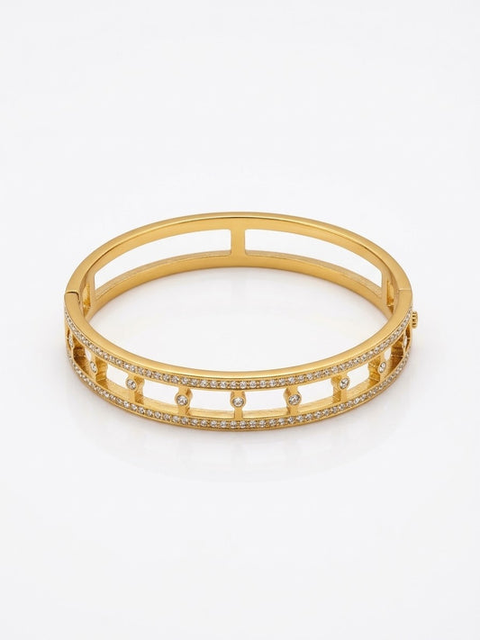 ✨Stainless steel Gold Verse Crystal studded Cuff bracelet ✨