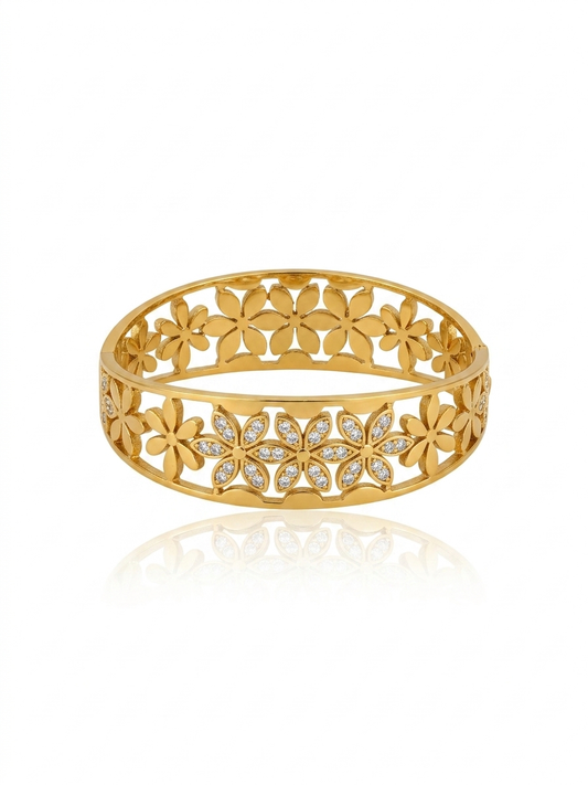 Chunky Crystal star golden cuff bracelet