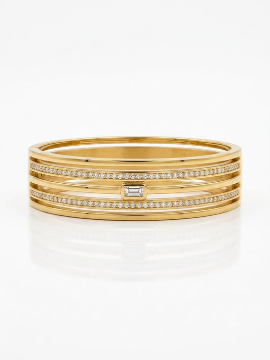 ✨Exclusive stainless steel crystal gold cuff bracelet ✨
