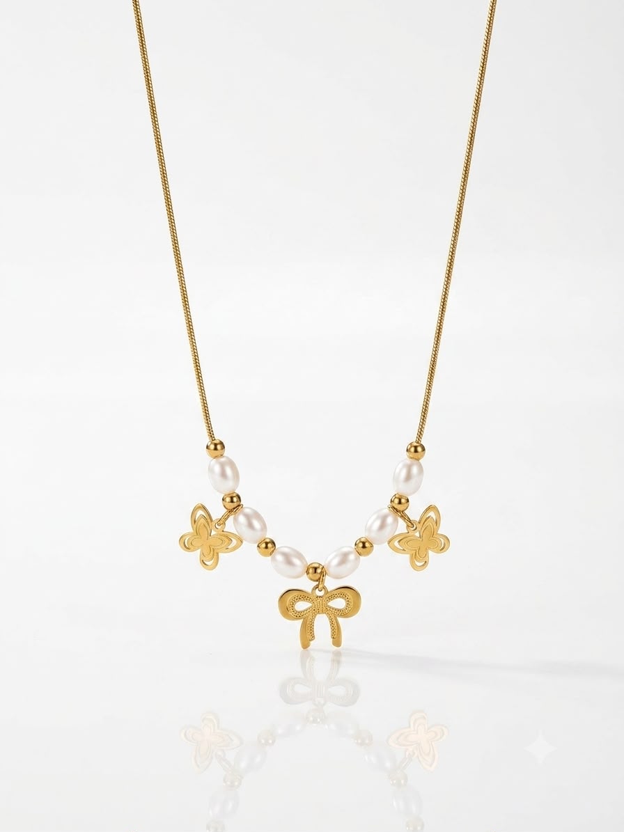 ✨Exclusive Pearly Bow & Butterfly necklace ✨