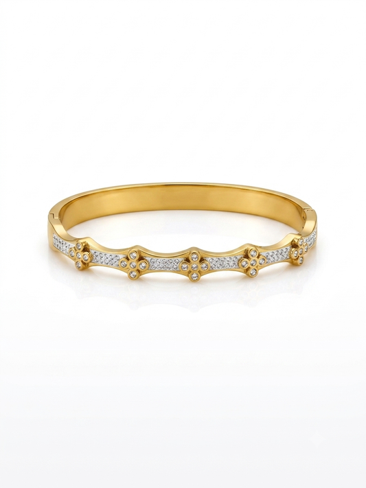 Exquisite Stainless steel Cystal clovie cuff bracelet